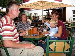 Die „Krusenbuschs” im Asylet