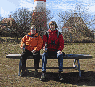 Nordfriesisches Synchrontrinken vor dem Leuchtturm von Westerhever