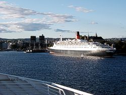 &laquo;Queen Elizabeth II&raquo; vor Akershus Festning